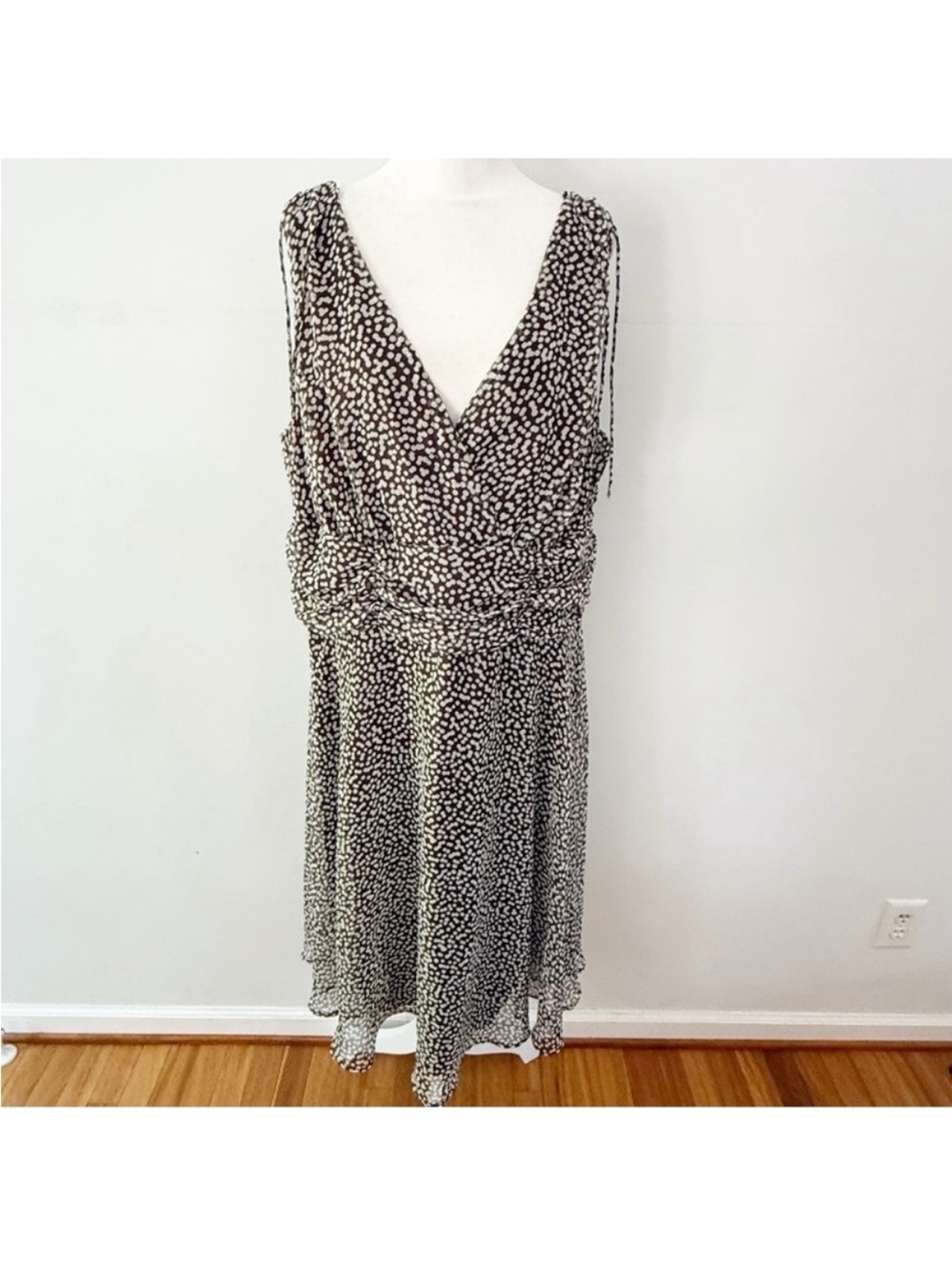 Vintage Women Y2K Polka Dot Sleeveless Midi Dress Sz 18W Chocolate Brown Classic